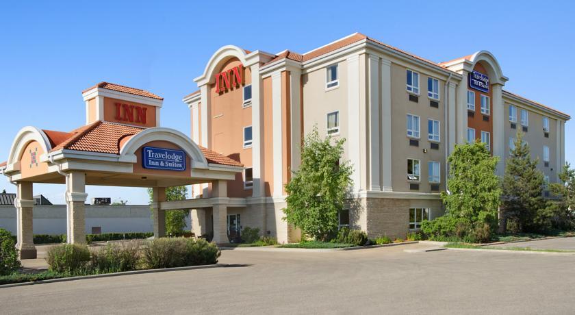 Отель Travelodge Spruce Grove