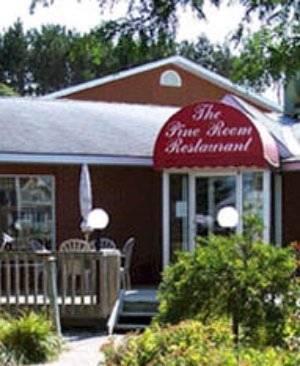 Отель Red Pine Inn & Conference Centre