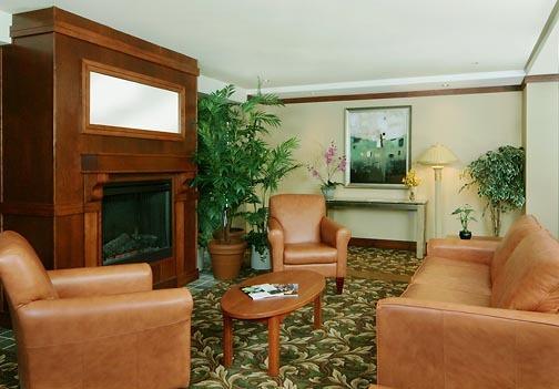 Отель Best Western Plus Gatineau-Ottawa Hotel & Conference Centre