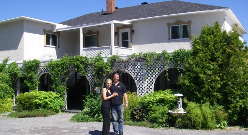Отель Domaine Annie Sur Mer