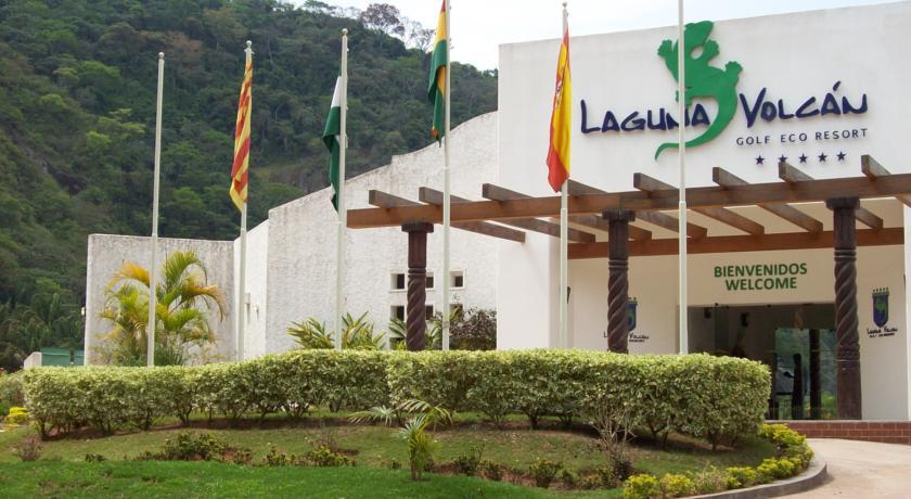 Отель Hotel Laguna Volcan Golf Eco Resort