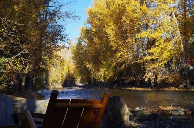Отель Twisp River Suites