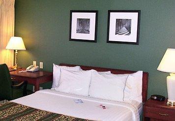 Отель Residence Inn by Marriott Vacaville