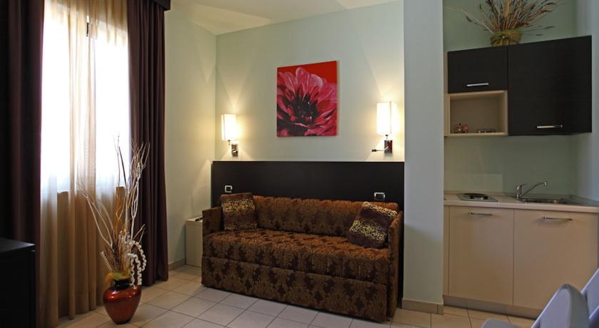 Отель Euro Hotel