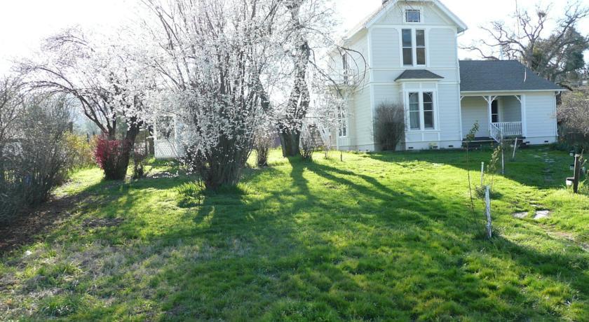 Мини-отель Mariposa Farmhouse