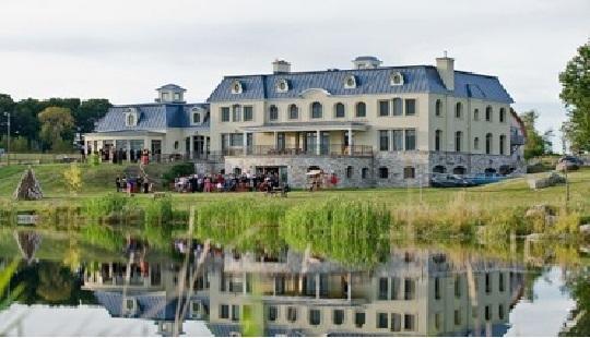 Отель Château Deguire