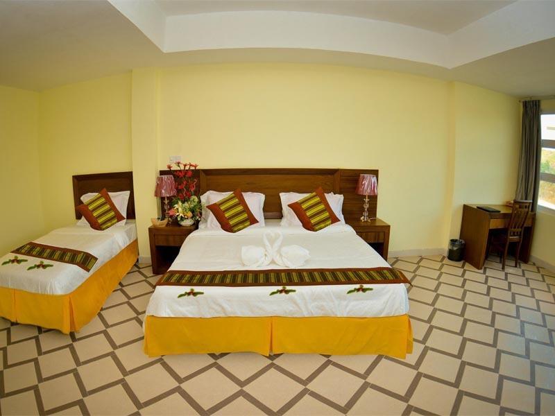 Отель Ocean Blue Beach Hotel