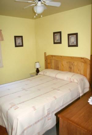 Отель Forest & Stream Cottages