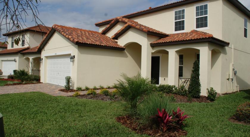 Executive Villa Close to Disney
