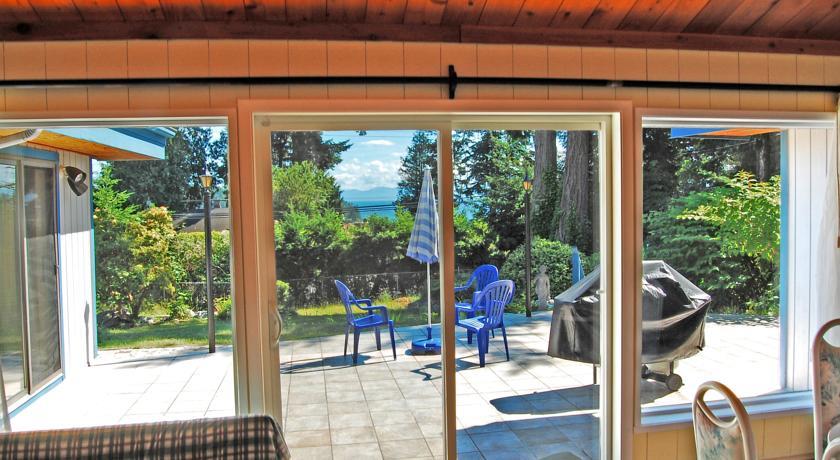 Апартаменты Coast Villa