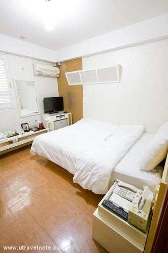 Hotel Sarangbang