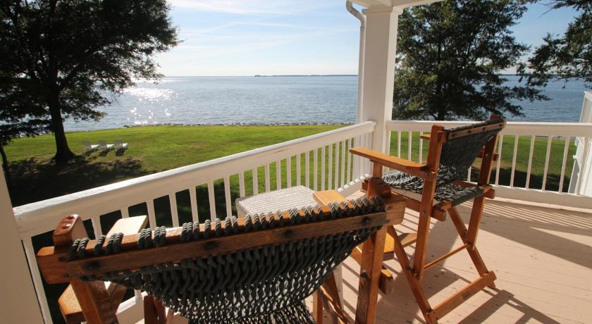 Мини-отель Wades Point Inn on the Bay