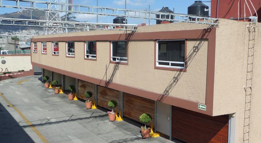 Отель Motel Bali - Adults Only