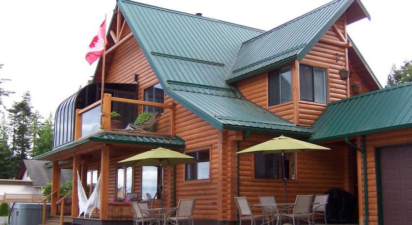 Апартаменты The Beach Log Home