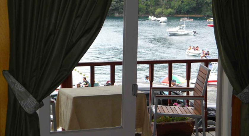 Отель Harris Hotel