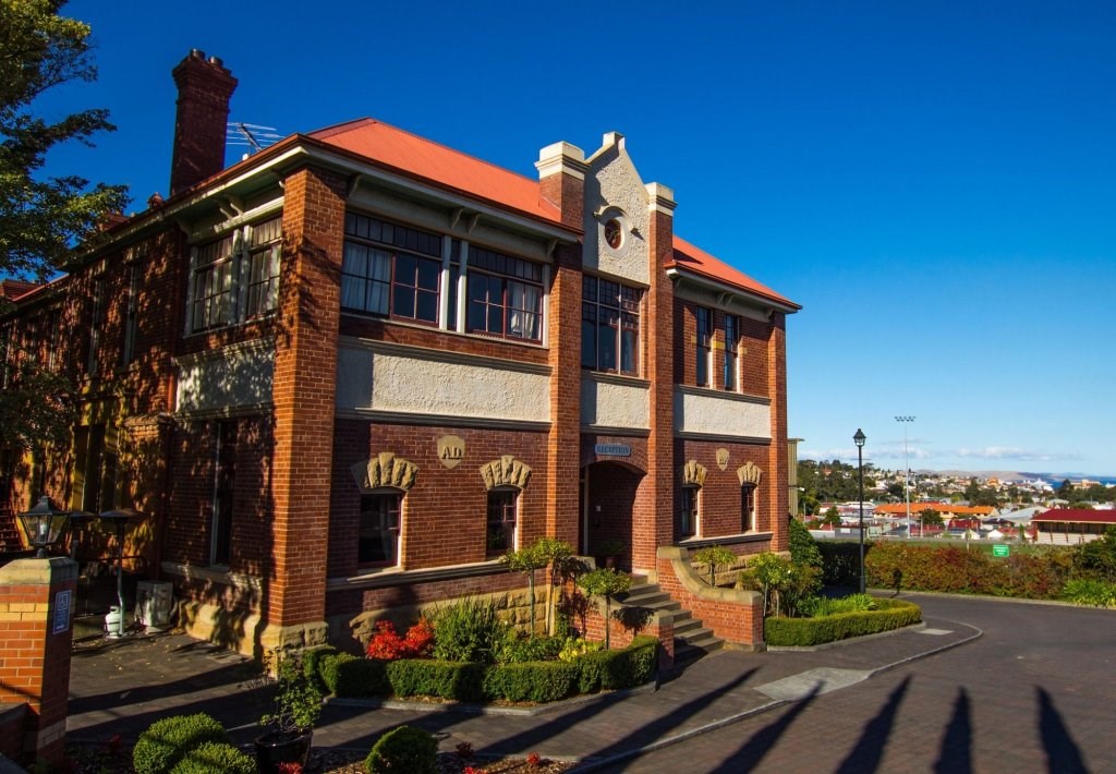 Отель Rydges Hobart