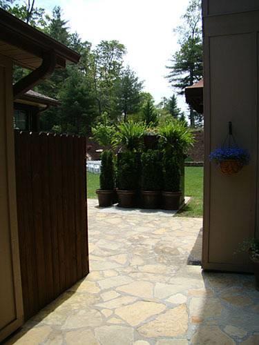 Отель Mountain Lodge & Conference Center