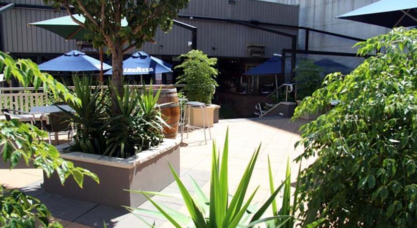 Отель CBD Hotel Newcastle