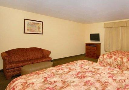 Отель MainStay Suites