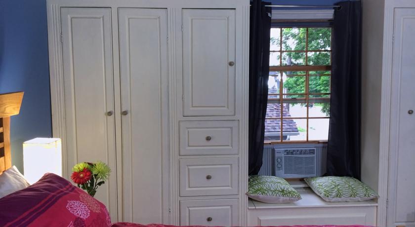 Мини-отель Dundas Glen Bed & Breakfast