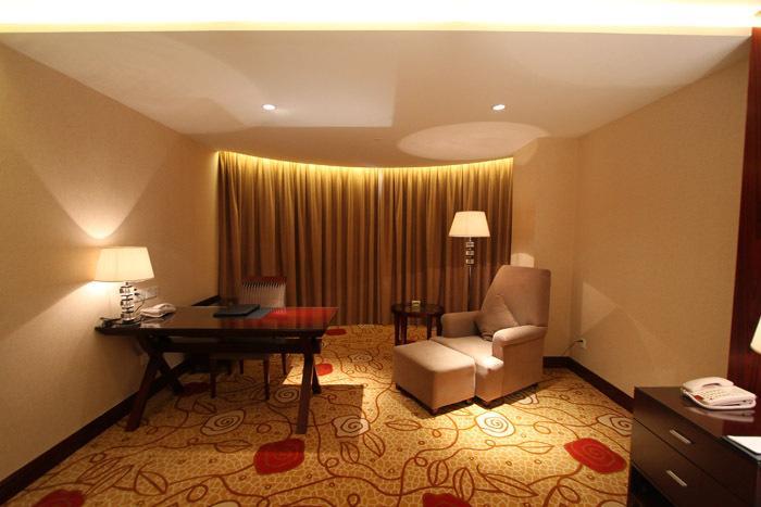 Отель Yushan Jin Jiang Hotel