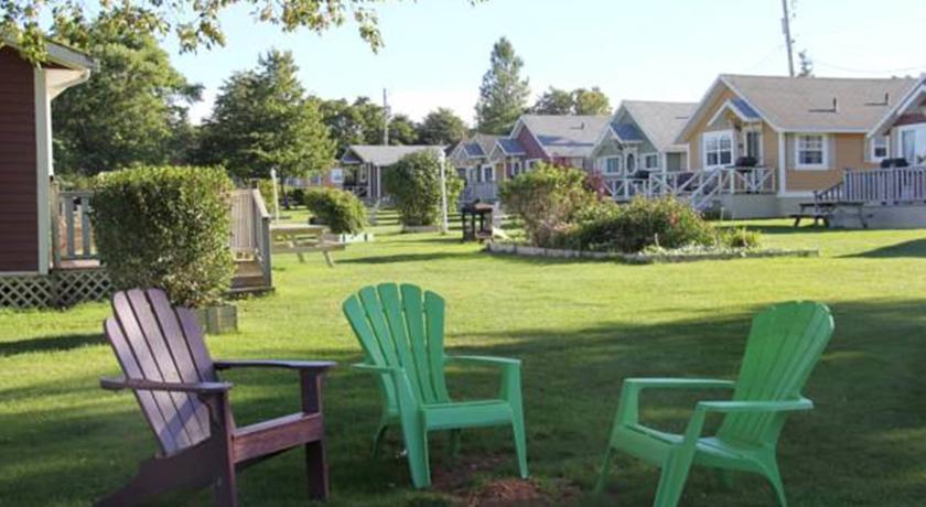 Апартаменты Avonlea Cottages