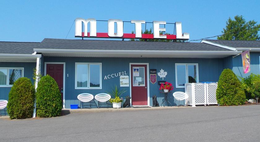 Отель Motel Cap Blanc