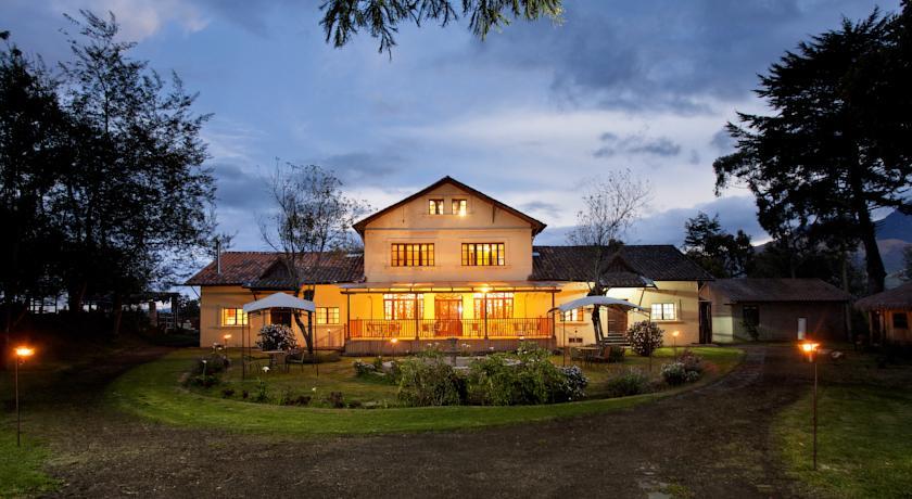 Отель Hosteria Papagayo Cotopaxi