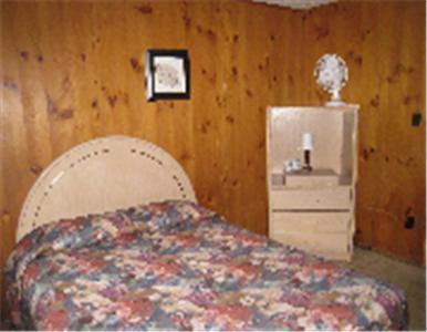 Отель Sasquatch Inn