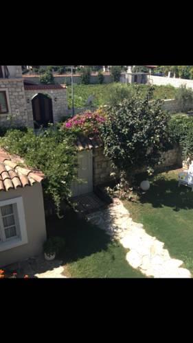 Sailors Hotel Bahce