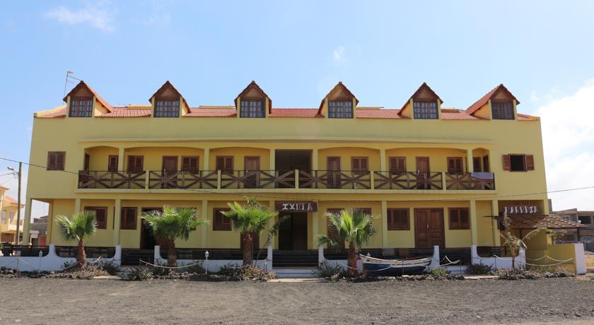 Апартаменты Hotel Ixola