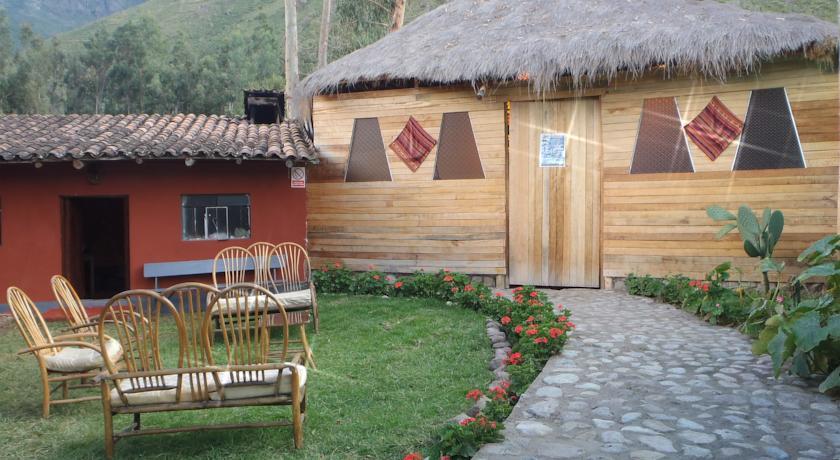 Отель Hostel and Campsite Mystical Adventures