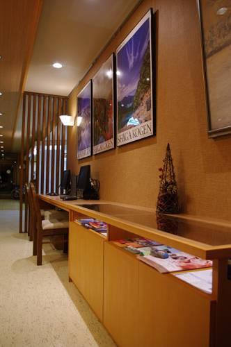 Отель Hotel Shirakabaso Shigakogen
