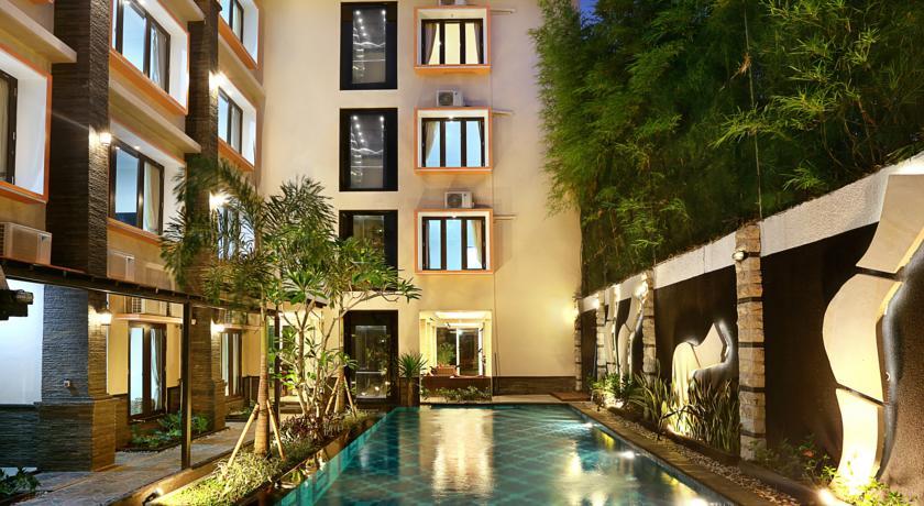d'Sri Saren Villas & Residence