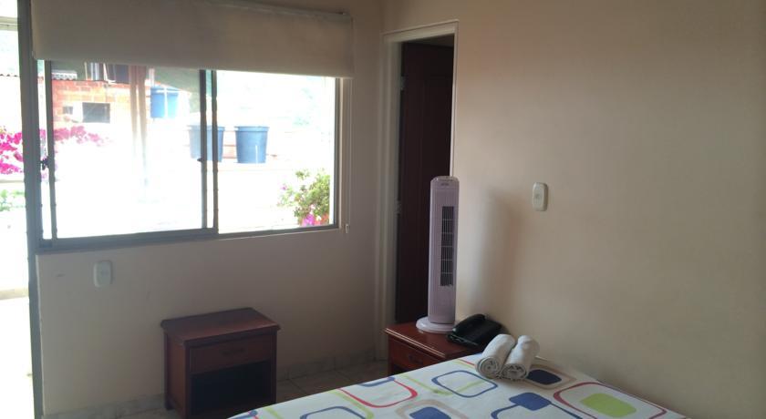 Отель Hotel Riposo San Gil