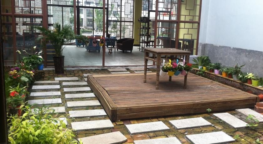 Хостел Xing Yi International Hostel