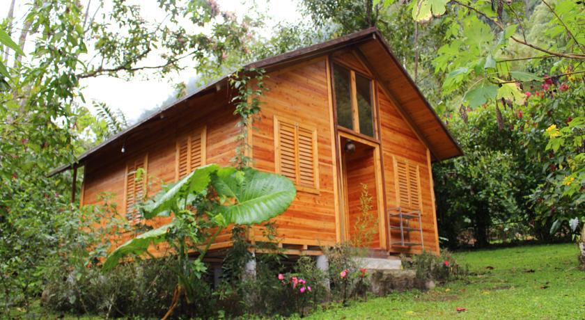 Отель El Abrazo del Arbol - Farm Eco Lodge