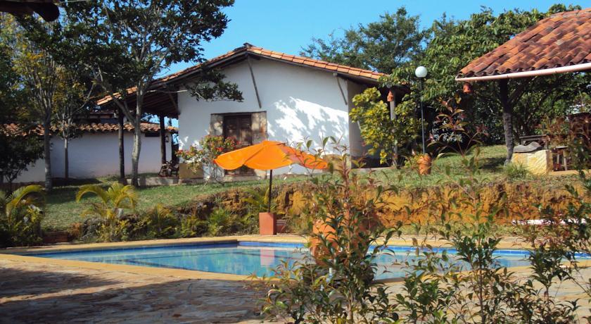 Отель Colinas de Barichara