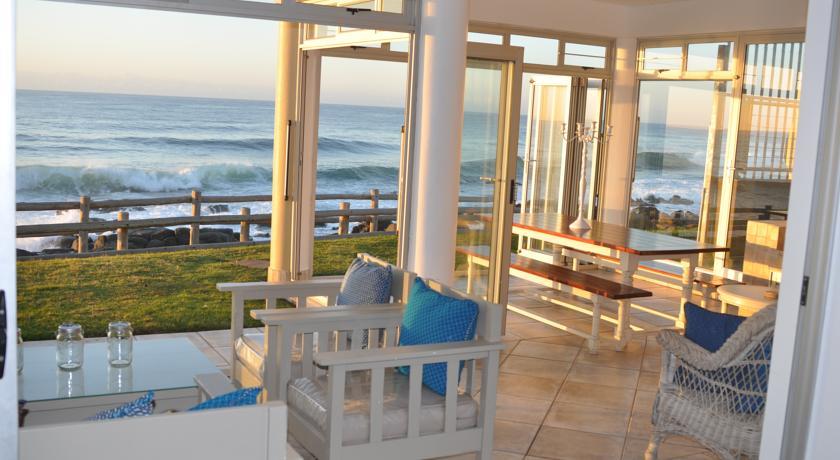 Апартаменты Sunshowers Ballito