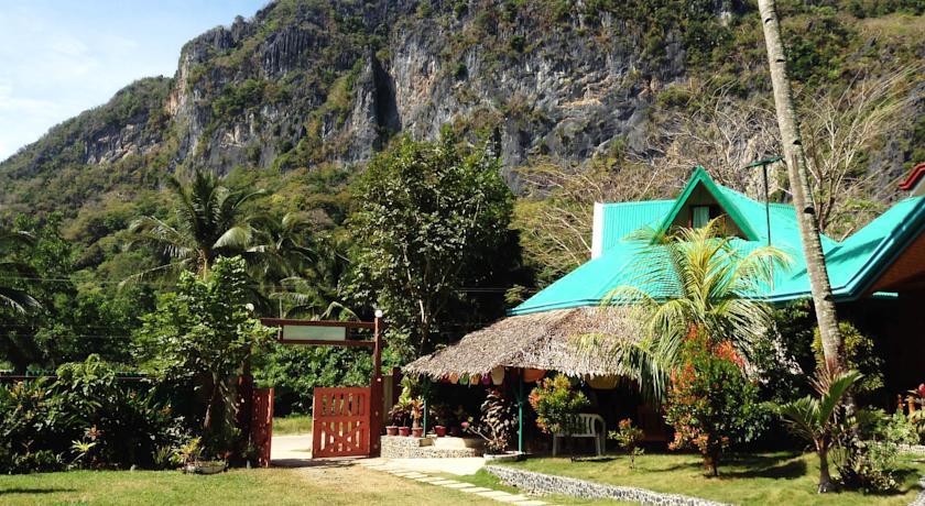 Отель Jurias Pension
