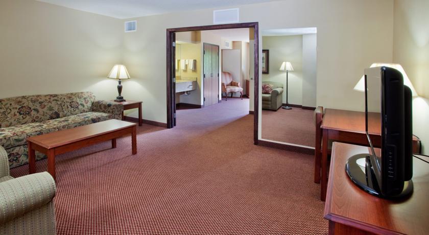 Отель AmericInn Boiling Springs