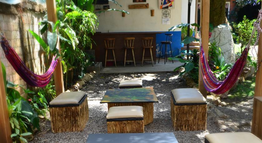 Хостел Mangifera Hostel