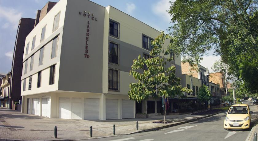 Отель Hotel Laureles 70