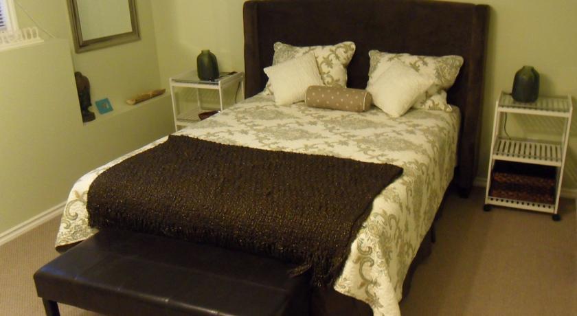 Мини-отель Lakeview Bed & Breakfast