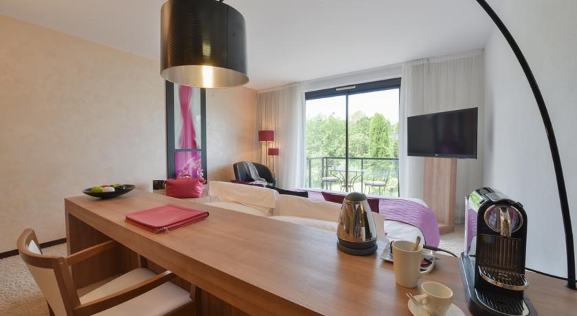 Отель Hotel Sophia Country Club