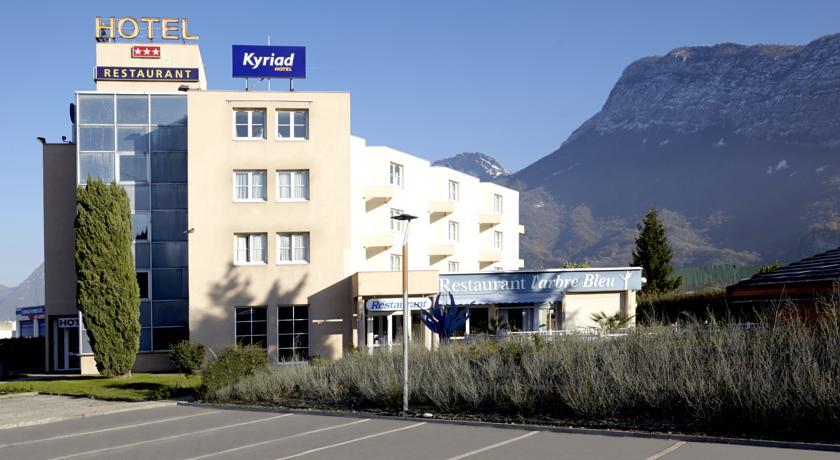 Отель Kyriad Grenoble Le Fontanil
