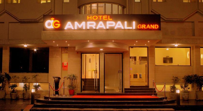 Hotel Amrapali Grand
