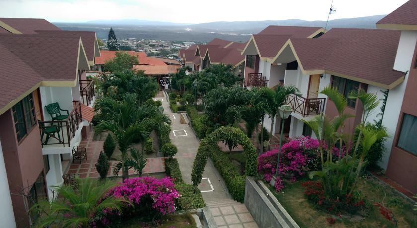Отель Balcones del Cerro Hotel - Cabañas