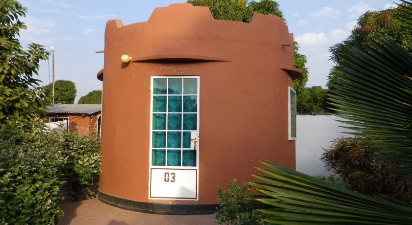 Отель Farato Bungalows hotel