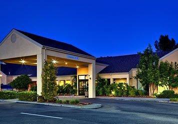 Отель Courtyard by Marriott Vacaville